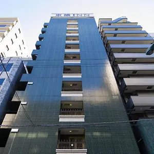 Toyoko Nihombashi Zeimusho Mae 3*, Tokio Japón