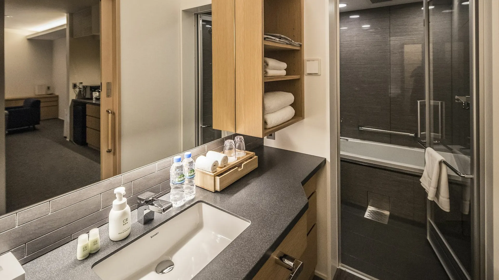 Tomoya Residence Hotel Kjóto
